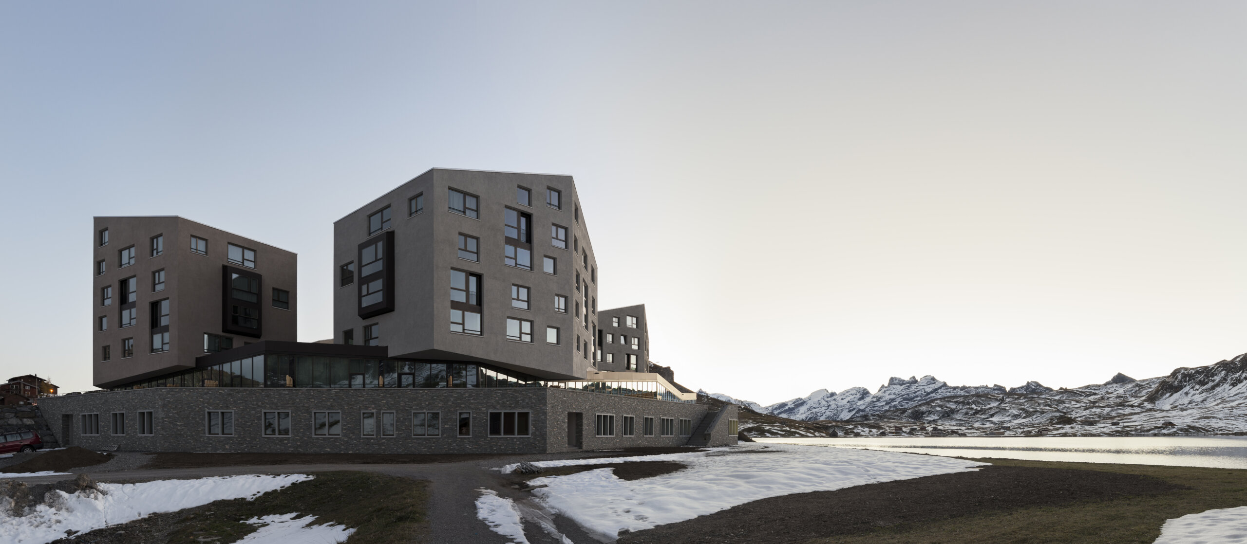 Hotel frutt Family Lodge & Melchsee Apartments auf Melchsee-Frutt