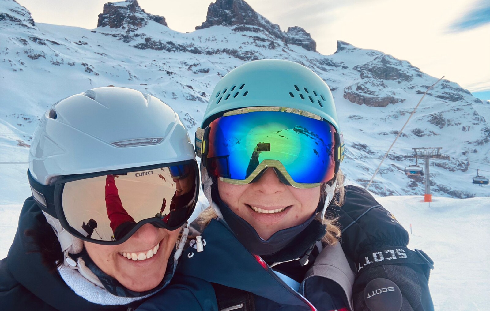 Patricia Andri und Manuela Bomonti