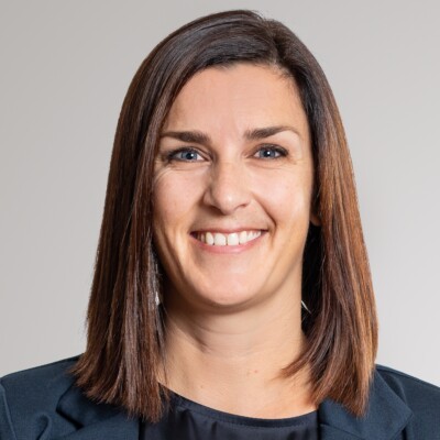 Patricia Andri ist Leiterin Kommunikation und Marketing bei der Eberli AG.