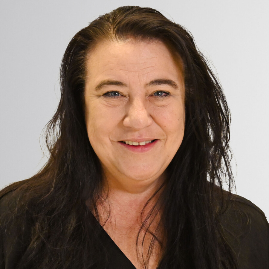 Mitarbeitende Porträt Susanne Feher