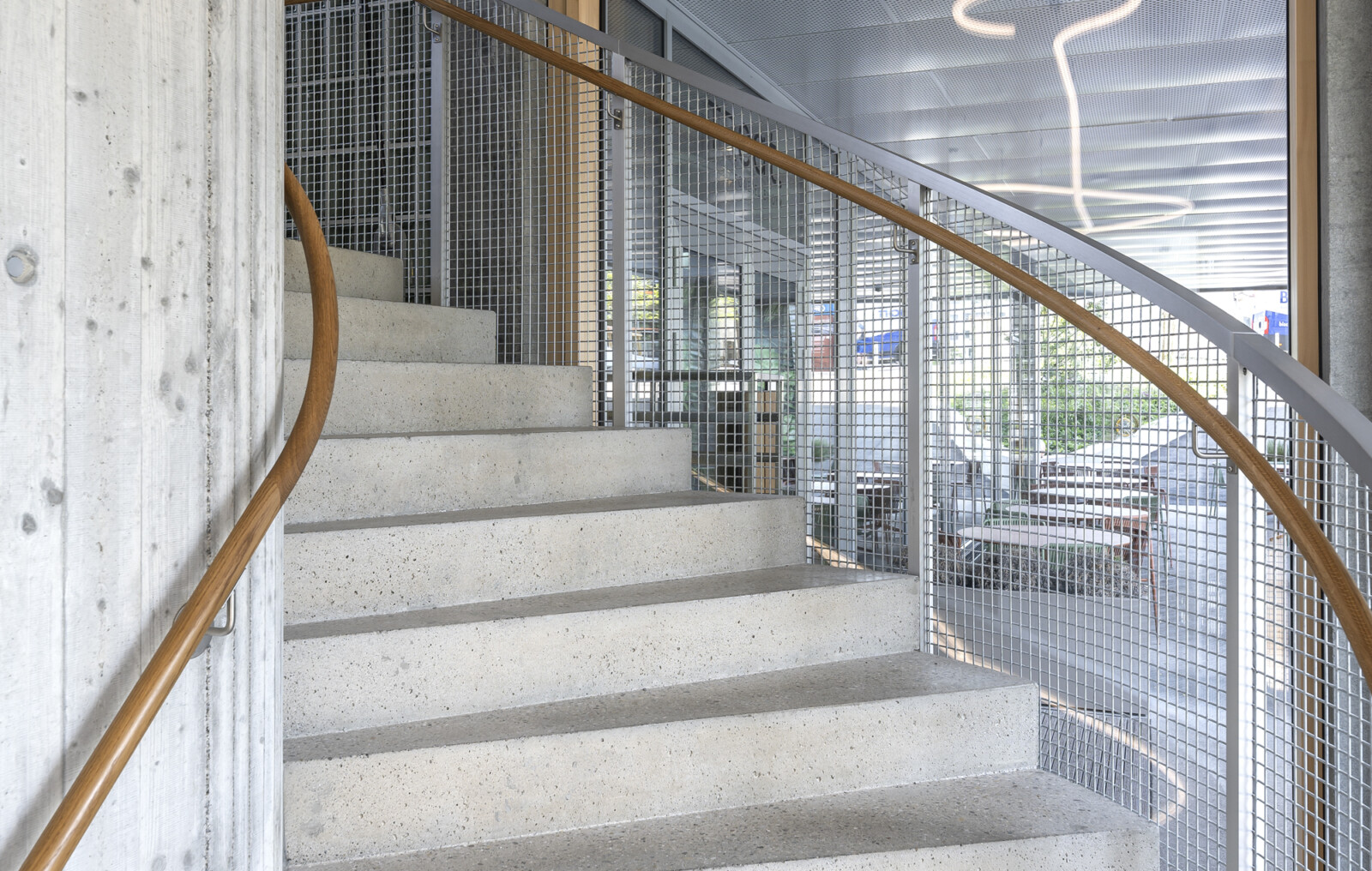 OYM Silo Treppenhaus Sichtbeton